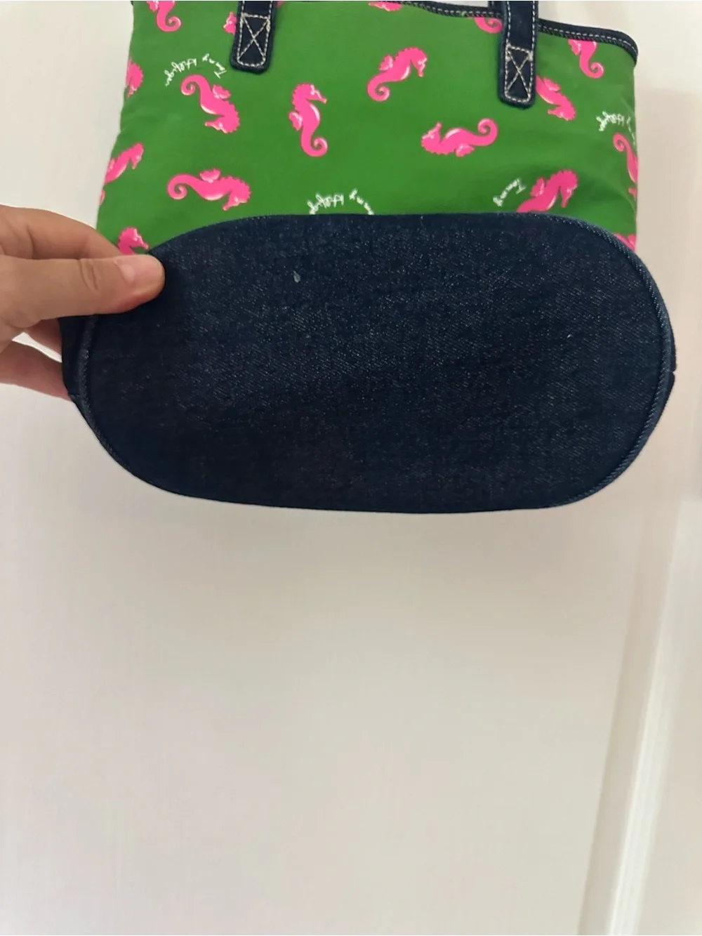 Tommy Hilfiger Green Tote Bag with Pink Seahorse Print plus Free Belt